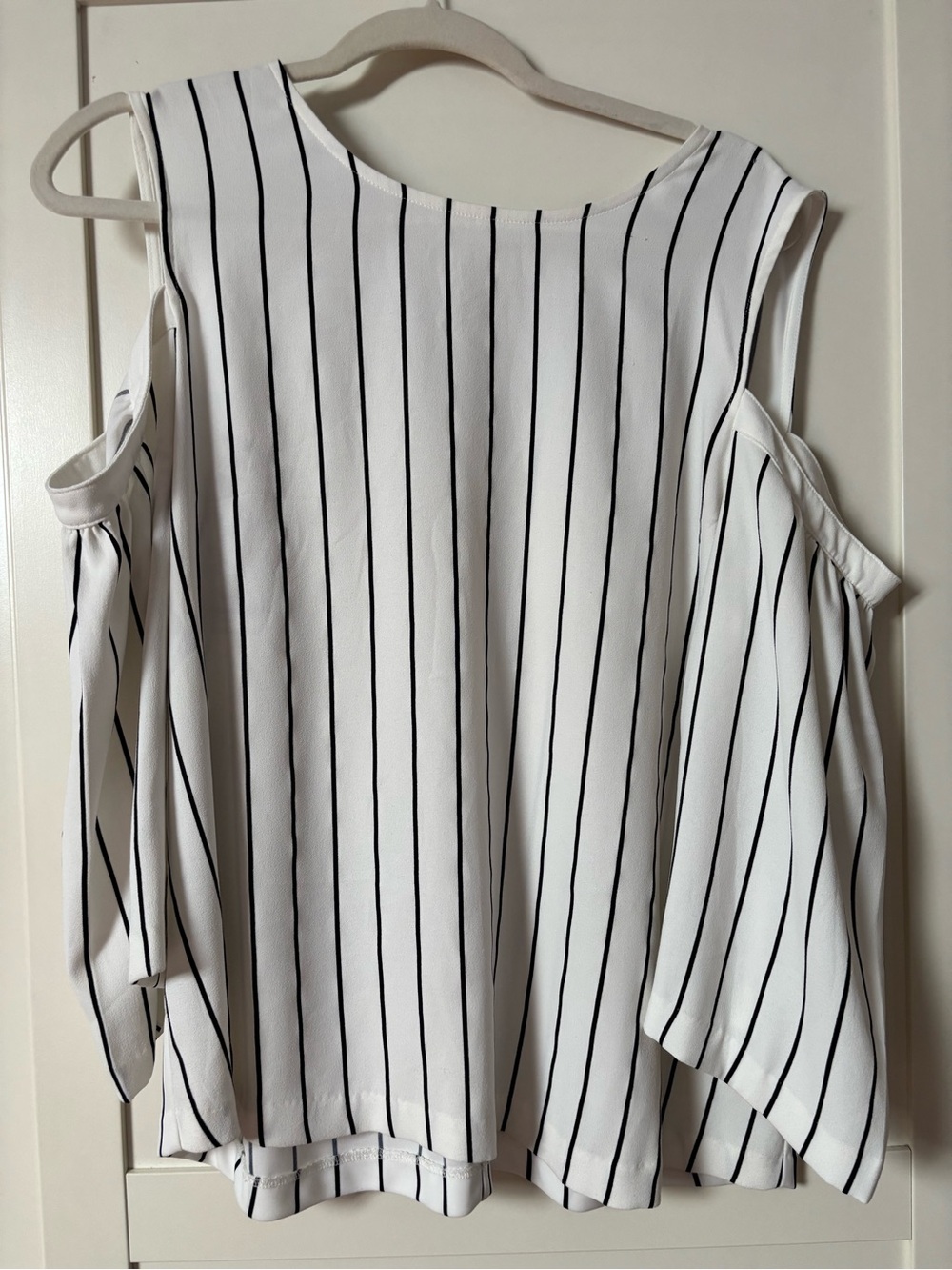 Ann Taylor White Cold-Shoulder Blouse with Black Pinstripes XL